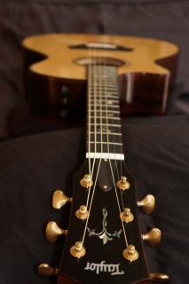 taylor 914ce 2011 with cindy inlay left handed in new condition