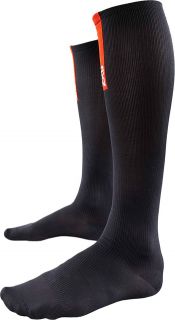 2xu compression recovery socks 2xu compression recovery socks with