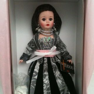 Madame Alexander Doll Anne of Cleves 10