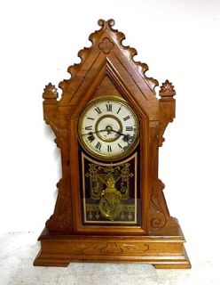New Haven Walnut Parlor Clock Clyde