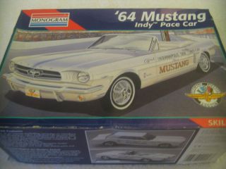   Complete Ford Mustang Model Car Kit Collectible Classic Automobile