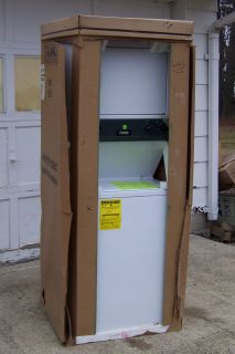  White Westinghouse Stacked Washer Gas Dryer Clothes Laundry Center NIB
