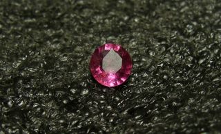 Stunning Color Natural Pink Mozambique Paraiba Tourmaline Oval 0 59ct