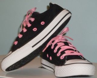 Converse All Star by Chuck Taylor Toddlers Girls Shoes Size 12 Double