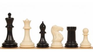 Conqueror Plastic Chess Set in Black Ivory 3 75 King