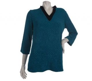 Citiknits 3/4 Sleeve Split V neck Textured Tunic —