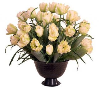 24 White Tulip Centerpiece by Valerie —