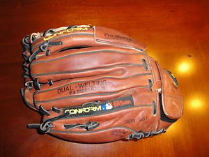 AWESOME WILSON CONFORM THE A1915 DFS 12 PRO A2000 RAWLINGS