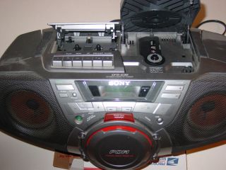 Sony CFD G30 Cassette Radio CD Corder