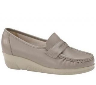 Softspot Classics Pennie Wedge Loafer   A183499