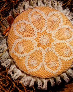 Crochet A Gorgeous Pineapple Pillow Cover