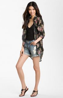 Line & Dot Shirt & 7 For All Mankind® Shorts