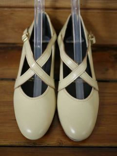 Vtg 70s CRISS CROSS Mary Jane Leather PUMPS NWOB USA 7 N 37.5