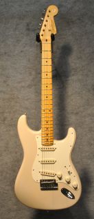 Fender Custom Shop Closet Classic Stratocaster in Pro Aged White