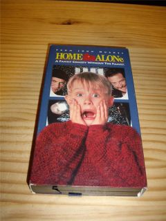 Home Alone with Macaulay Culkin VHS Video Movie PG