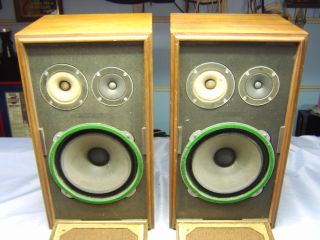Pair of Vintage Wharfedale W45 Achromatic Hi Fi Speakers in Excellent