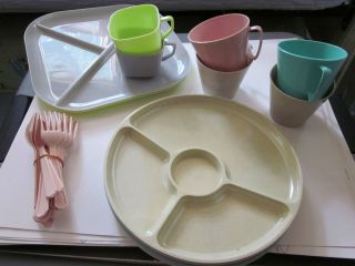  Plastic Picnic Steri Lite Maherware Plates Cups Utensils Pastel