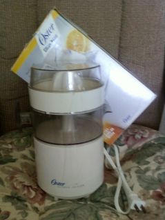 Oster Citrus Juicer Mode 4100 08 Electric USED BUT CLEANED IN GOOD