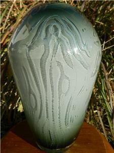 David Huchthausen Iridescent Grey Multi Layered 9 5 Fantasy Vase 1979