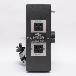 Gralab 300 Metal Darkroom Timer Enlarger Safelight Control 100 Twin