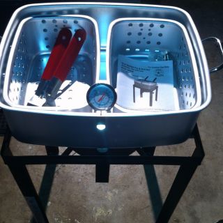  Portable Deep Fryer with Two Baskets