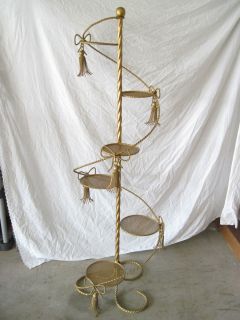 BRASS WINDING STAIRCASE DESIGN DISPLAY STAND WITH 6 PLATFORMS TIWSTED
