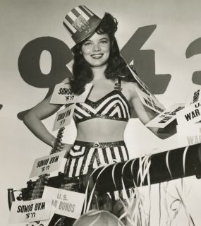 Vintage 1942 Dona Drake Pin Up U s War Bonds Patriotic Photograph