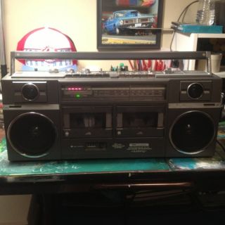  SR2100 Series Dual Cassette Ghettoblaster Boombox RARE