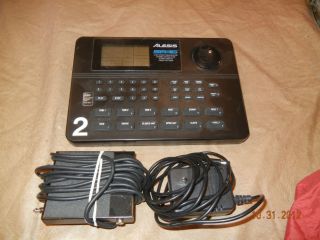 Alesis SR 16 Drum Machine with Foot Pedal and AC Power Adaptor