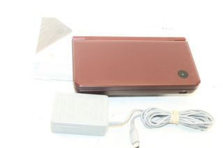 is 100 % functional nintendo dsi xl burgundy game console