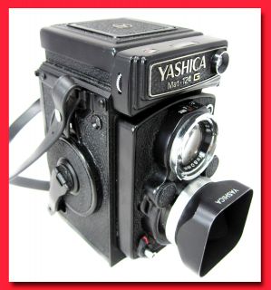 Kyocera Yashica Mat 124G Medium Format TLR Film Camera 120/220 W/LENS
