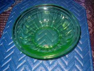 LARGE GREEN VASELINE BERRY BOWL BY FEDERAL GLASS COLONIAL FLUTED ROPE