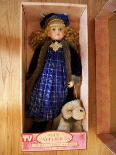  Expressions Large 30 Elizabeth Doll w Stand Puppy Box Papers