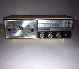 Vintage Elgin 12 Transistor Am FM Radio Alarm Clock Japan Works Great
