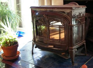 Vermont castings Defiant Encore 0028 wood stove used, brown enamel