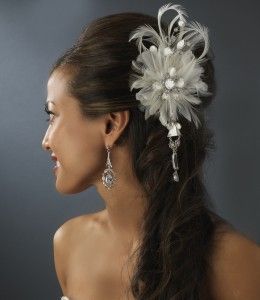 Vintage Bridal Feather Hair Fascinator w / Dangling Crystals Clip