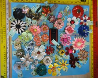Enamel Flower pins / Brooch Lot 33 BIG Vintage RETRO Colorful   ROYCE
