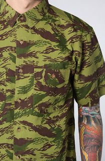 10 Deep The Ground Troops SS Buttondown Shirt in Swipes Camo