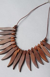 Accessories Boutique The Wood Leaf Necklace