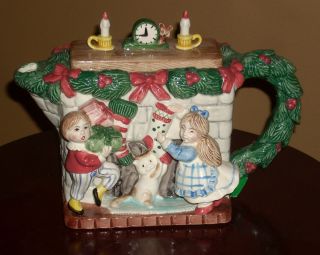  Fitz and Floyd Christmas Teapot 1992