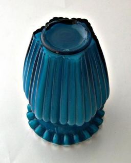 Fenton_James_town_Blue_Vase_3450