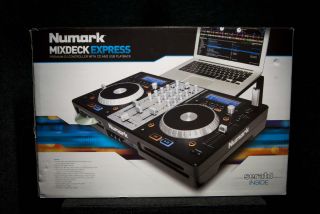 Numark Mixdeck Mix Deck Express Digital Turntables w Serato