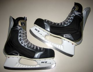 NIKE QUEST 4 Ice Hockey Skates Mens Size 8 D USED but NICE