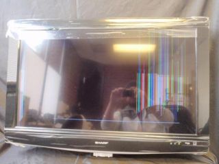  32 Flat Panel LCD HDTV Broken Screen TV as Is Parts Repair