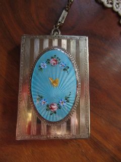 1920s Vintage Guilloche Enameled Compact 14kt Gold Butterfly Dance