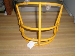 Riddell NOCSAE Football Helmet Facemask 09 07K