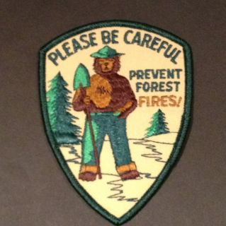 1975 Smokey Bear Forest Park Service BE CAREFUL Fire Fighter Dept