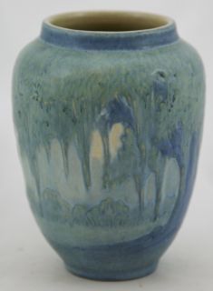   COLLEGE 6 5 DRIPPY MOON MOSS VASE 1923 BY ANNA FRANCES SIMPSON MINT