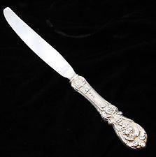 Francis I 9 3/8 Modern Blade Dinner Knife by Reed & Barton GREAT GIFT