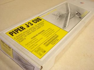 HERR ENG. PIPER J 3 CUB SCALE RUBBER POWERED FLYING AIRPLANE KIT *